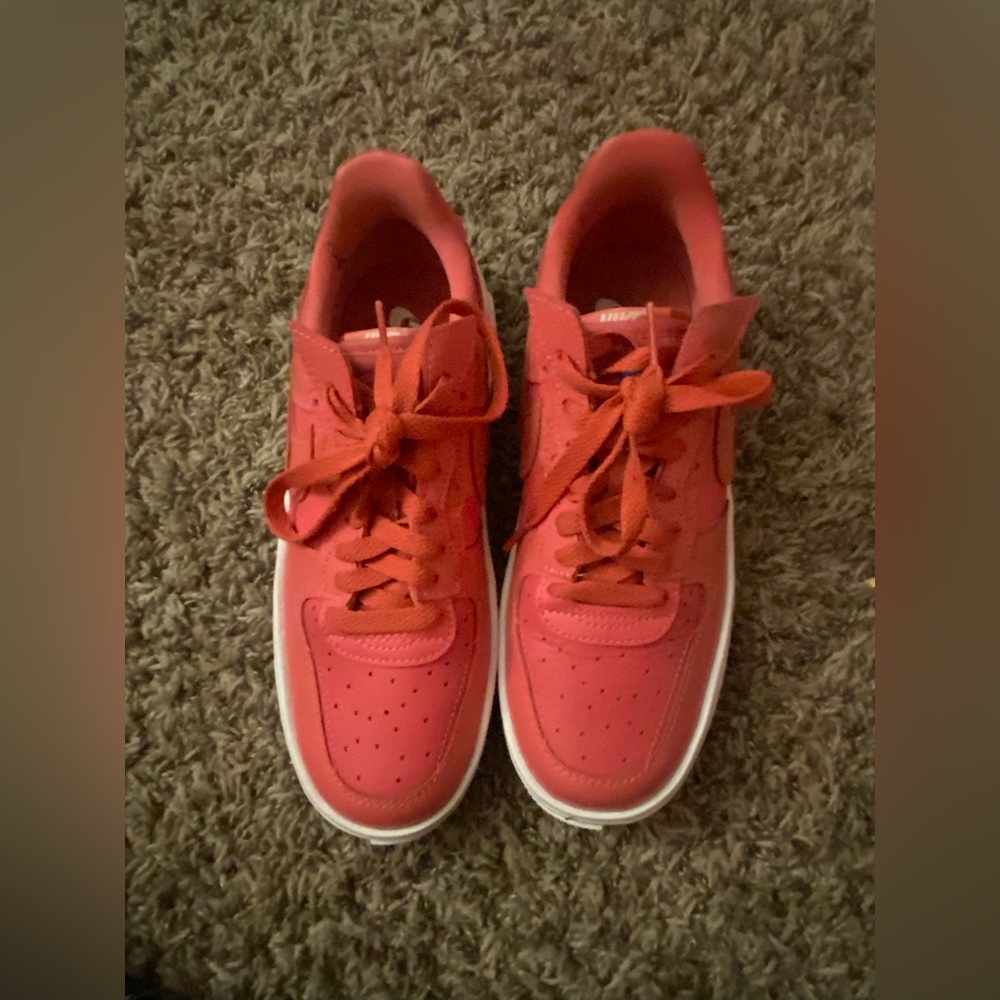 Pink valentines af1, size 7.5
